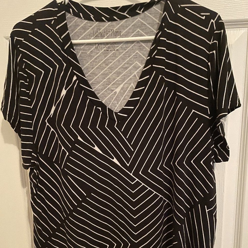 Latched Mama Nursing Tee 1X